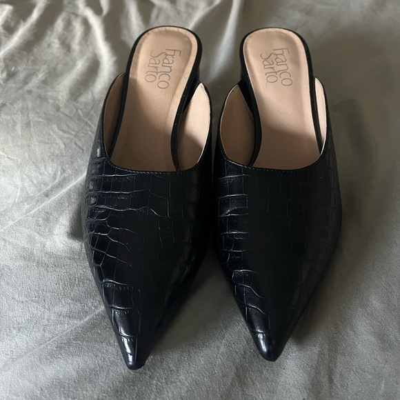 Franco Sarto Tamera Black Closed Toe Slides Leather Block Heel Women’s size 7M - Picture 3 of 5